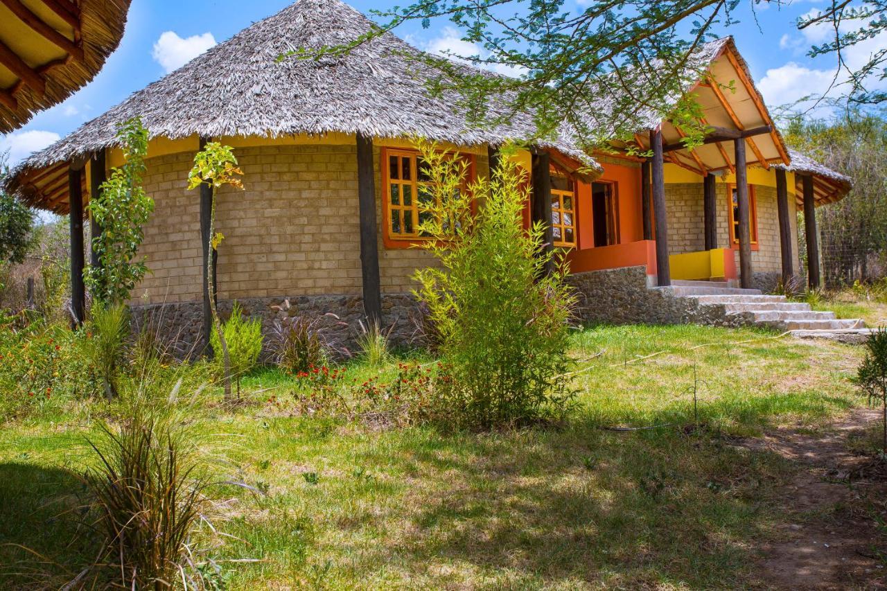 Sirville Lake Elementaita Lodge Gilgil Экстерьер фото